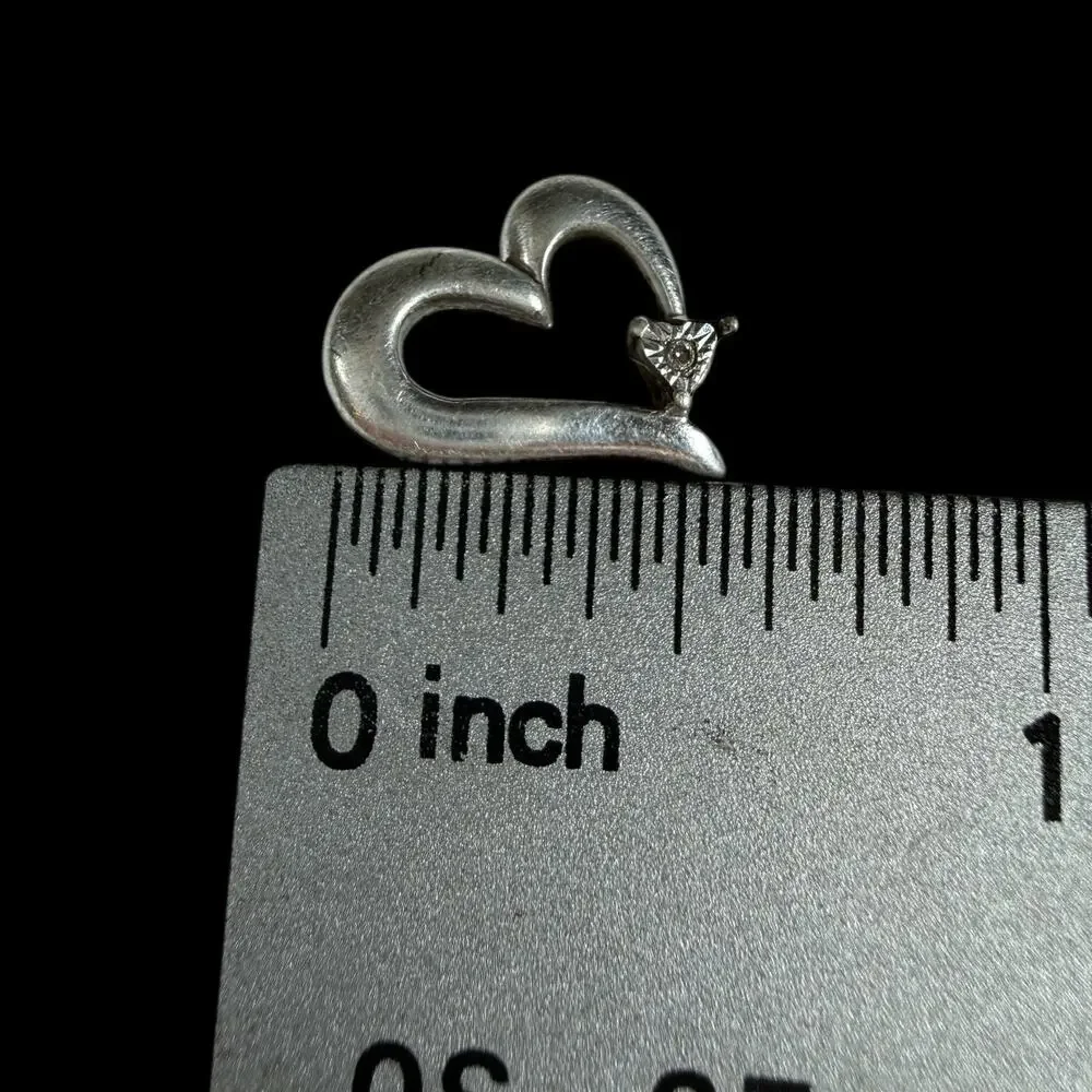 925 Sterling Silver Heart Pendant with Zircon Stone 1.75g